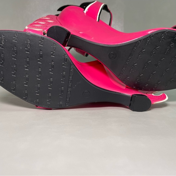 Pink Flame Wedges - Picture 4 of 5